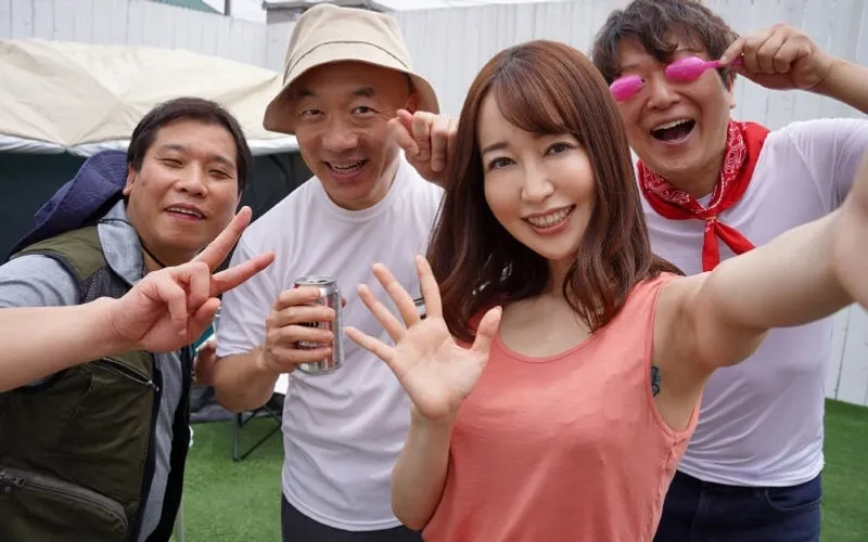 ông xã để vợ cắm trại 3 ngày 2 đêm với hiệp hội khu phố mà không biết…